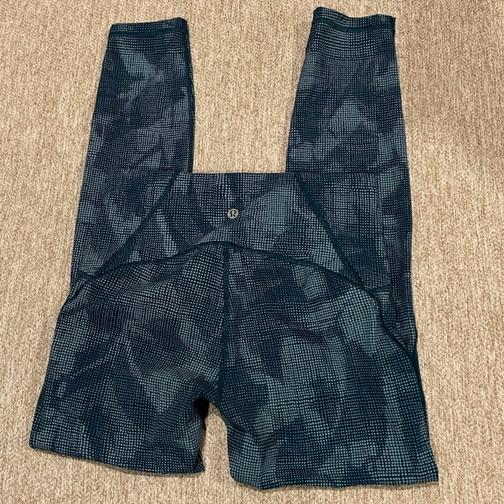 Lululemon Leggings - Picture 3 of 8